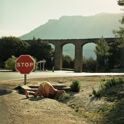 By Annelievandendael.com #Photography #Photographer #Stop #Boys #Landscape #Colors