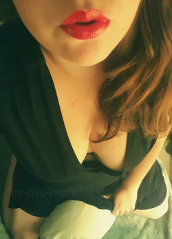 mr-mrs-insatiable:We had some requests for some more pictures of Mrs Insatiable with red lipstick! Here she is grinding away on a nice, soft pillow… 😘