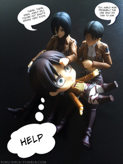 destineji:  fuku-shuu:   RivaMika Figma Theater: Mysterious Chibi Disease  I don’t even know (◑‿◐)  Eren tried to go Titan but failed and just enlarged his head. His body got smushed down like that from the pressure.  I ACCEPT THIS EXPLANATION