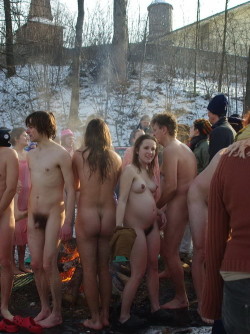 naturistelyon:  Nus en hiver Naked in winter