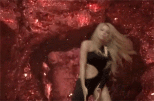 futubandera:  Shakira bailando dentro de su propia vagina…