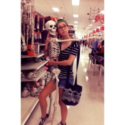 songrequests:  lucidliebestod:  nerdismee:  The forbidden love amongst the skeleton war. Two sides, both alike in anatomy, In fair Walmart, where we lay our scene.  DO YOU BITE YOUR DISTAL PHALANGES AT US SIR  Wherefore art thou Boneo?  ^^^Reblogged for