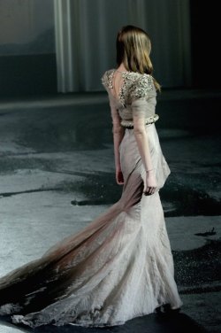  Alyona Osmanova at Givenchy Haute Couture