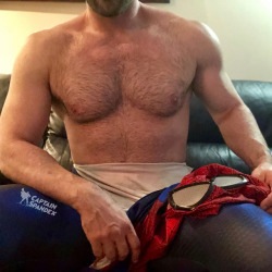 captnspandex:  Someone said I cover up too much. So here’s some skin. About 6 more weeks to go in my current bulking phase. #captnspandex #instagay #spandex #lycra #spidey #bulking