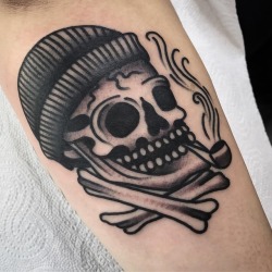 marcosortegatattoo:  Skull from yesterday, @tattoosbuilttolast #zurich   #traditional #tattoo #berlin #friedrichshain #outofsteptattooparlour #outofstep #frankfurt #zurich #madrid #tattoomadrid  (at Built To Last)