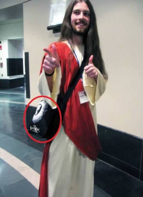 Porn free-ship:  Jesus is fan of Death Note WAT photos
