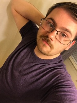 mustachioed-cub:Pre-test jitters  Also hi 👋 it’s been a while, my last year of undergrad is keeping me pretty busy