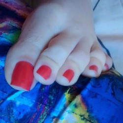 ifeetfetish:  ©🌟 @missvikafeet 🌟 #foot #feet #footfetish #feetfetish #footporn #prettyfeet #barefoot #barefeet #toes #toering #toerings #sole #soles #footworship #footslave #footmistress #footgoddess #footlicking #pezinhos #pedicure #nailart #footjob