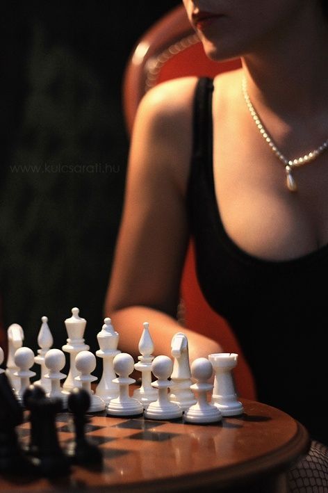 Porn photo shadowsecret:  The opening moves are often