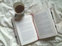 hot tea + books on We Heart It. http://weheartit.com/entry/93241381?utm_campaign=share&amp;utm_medium=image_share&amp;utm_source=tumblr