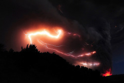 stovn:  shield-agent-merrick:  bilbosama:  confirm3dkill:  xkrankhaus:  Is this real?! It’s not tagged with anything! :(  Yea these are real, its a Lightning storm crossing paths with the Icelandic volcano Eyjafjallajökull’s eruption column. 