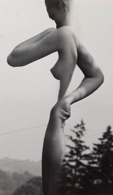foxesinbreeches:  Untitled from Distorted Nude series by Weegee Also 