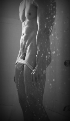 Shower time peek:-) 