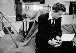 vintagegal:James Dean photographed by Bob Willoughby on the set of Rebel Without A Cause (1955)