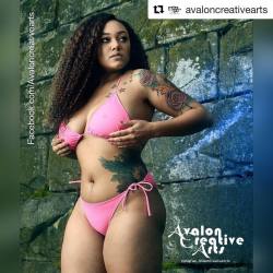 #Repost @avaloncreativearts ・・・ Model Kay marie  @kaymarie__x  location Baltimore #blog  #sexy #catalog  #pink #bikini  #makeup #thick  #imnoangel  #round #backside  #baltimore #thewire #fashion #fashionblog #manik #dmv #volup2isdiversity #celebratemysize