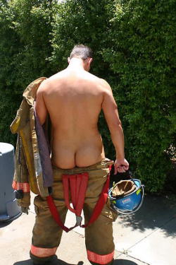 I love that he is looking at his hose! Make