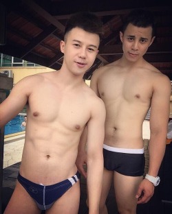 gaypartykl:  Which bottom you wish to fuck?  Left or Right? 