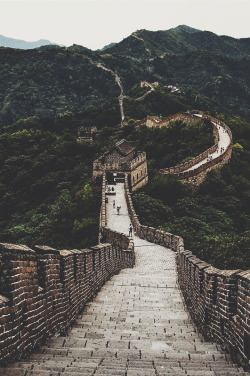 ikwt:  The Great Wall (doncharleone) | ikwt | instagram