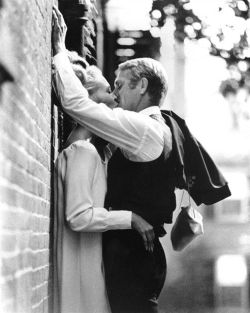  Faye Dunaway et Steve McQueen  
