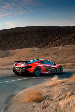 supercars-photography:  Desert Apex
