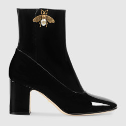nadanzum:Gucci Patent leather ankle boot with bee