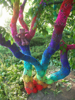 re-examine:  Crochet Tree by babukatorium on Flickr. 