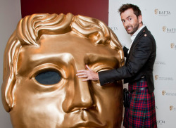 davidtennantcom:  THROWBACK THURSDAY: David Tennant Wins Best Actor At BAFTA Scotland    Today’s Throwback Thursday post is a collection of photos of David Tennant attending the BAFTA Scotland awards in November 2014.David picked up the prestigious