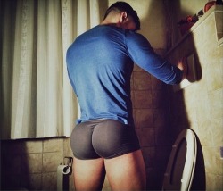 londonboy45:  It’s like a greeting card - beckoning me to plow him right here and right now.  That is just one fucking hot ass.   