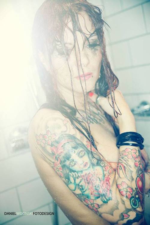 Porn tattoogirls-beauty:  http://goo.gl/U8NhJ0 photos