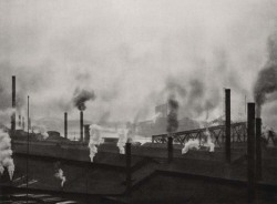 membrane:Emil Otto Hoppé / Steel and Smoke, Pittsburgh, Pennsylvania / 1926.