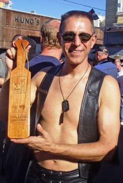  The Wine Auction PaddleÂ In Action!                     Today, anÂ Interview withÂ Paddle_Meister Ken      Former President, SigMa Club, Washington, D.C.    Our interview with the PaddleMeister coincides and builds us up to the beginning of January&rsquo