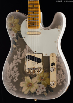 glorifiedguitars:  Fender Custom Shop Masterbuilt Retro Paisley Floral Decor Telecaster [Source: Willcutt Guitars. Price: £5,008/ů,100] Glorified Guitars Links:InstagramYouTube 