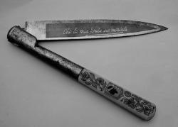 e-uropean:Corsican vendetta knife with floral detail“may all your wounds be mortal”
