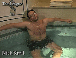 el-mago-de-guapos: Nick Kroll &amp; Antonio Gates The League (1x04) 