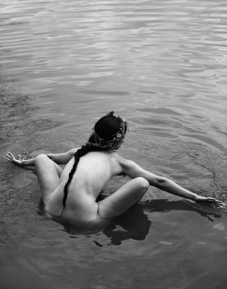 therealchipwillis:  water nymph Kelsey Dylan 