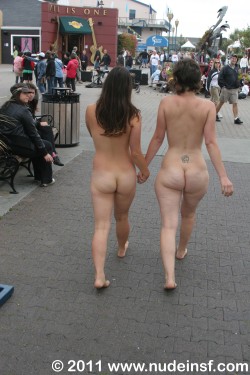streakers:  Nude in San Francisco 
