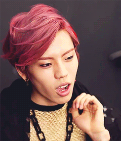 chandoo:  a bug flies into dongwoo’s nostril during his interview…   