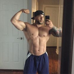 homeboygains:  Today’s Chest Workout Inspiration: Miguel Pimentel