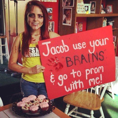 ask-gallows-callibrator:   heyjazminee:  pleatedjeans:  The 25 Best Prom Proposals of All Time  These are adorable  YO IF SOMEONE GOT U A FUCKING PUPPY YOU BETTER GO THE FUCK TO PROM WITH THEM  