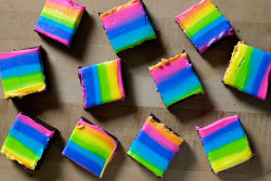 wehavethemunchies:  Rainbow Brownies 
