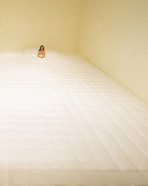 coolxatu:  unsubconscious:  Bedroom by Nelly Agassi, 2005   this is the funniest thing ive ever seen 