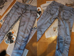 enochliew:  Anime jeans by Kirameku Hand painted with water-based textile paints. 