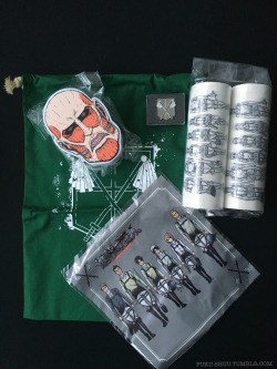 My Shingeki no Kyojin merchandise haul for today is another oldie but truly a goodie: the “Captain Levi Housecleaning Kit” exclusive to Comiket 85!What’s included:Microfiber towel featuring Levi’s Cleaing Squad (Auruo, Gunther, Eren, Levi, Petra,