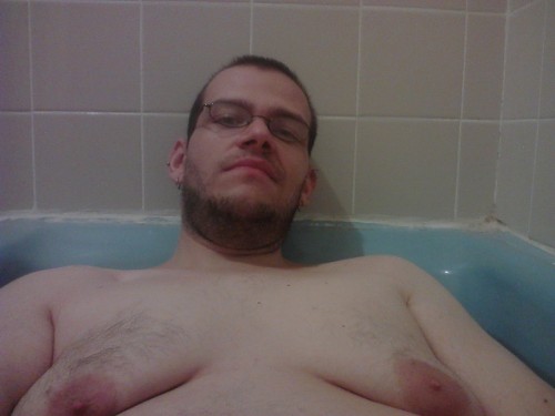 XXX Bath time photo