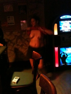 Bar was empty, she went wild Great performance&hellip; more please