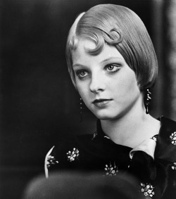 superseventies:  Jodie Foster in’ Bugsy