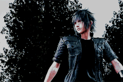 gigglincactus: Noctis joins the fight.
