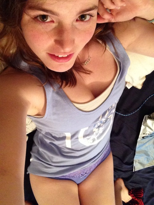 cantstopfaking:  Some of my more harmless sexy Selfies