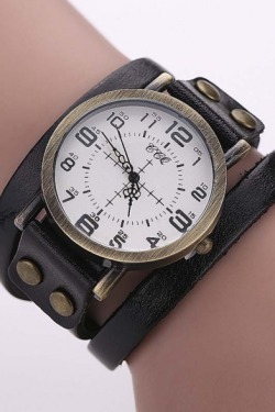 sneakysnorkel:  VINTAGE STYLE WATCHES. 001  ||  002 003  ||  004 005  ||  006 007  ||  008 DO YOU LIKE SUCH STYLE? IF YOU DO, JUST PICK ONE. 