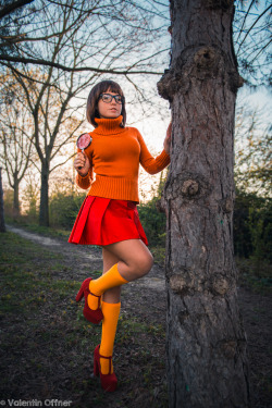valentinoffner:  Velma by Ekidna Costumes Photographer: Valentin Offner